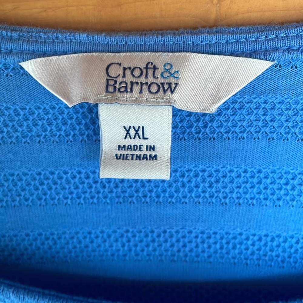 Croft & Barrow plus size XXL textured top with tie bottom. Gently used condition - Picture 7 of 10